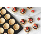 La Rose Noire Vanilla Large Round 1/45CT